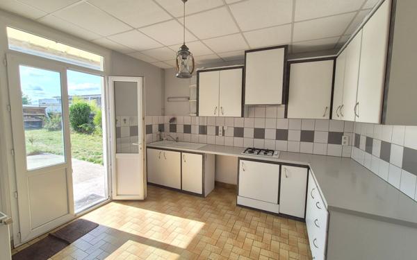 Maison à vendre    4 pièces •  Morcenx