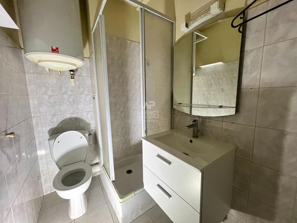 Studio Houilles 12 min gare

Loyer 650 €/mois charges comprises **

- Ref : 801