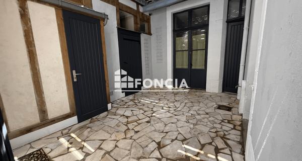 À vendre Maison 7 pièces 237.3 m² - Le Mans 72000