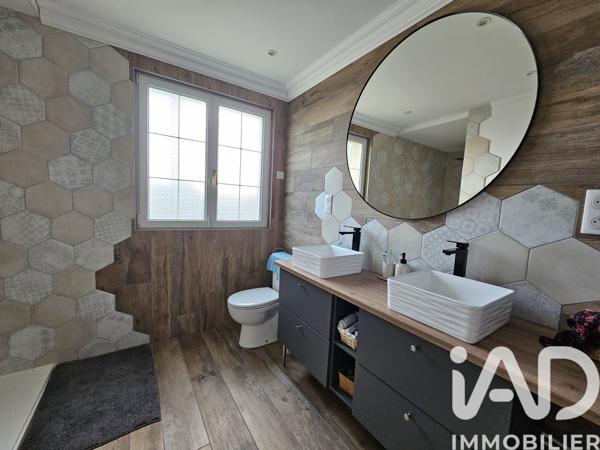 Maison à vendre 6 pièces 133 m² Frières-Faillouël