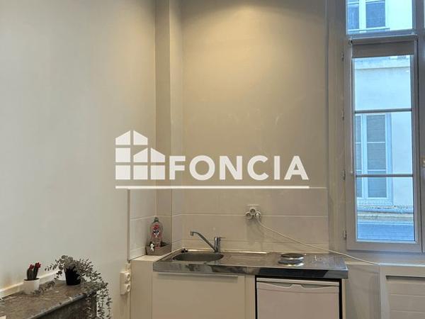 Location Studio 23.94 m² - 16 RUE HAMON Caen 14000