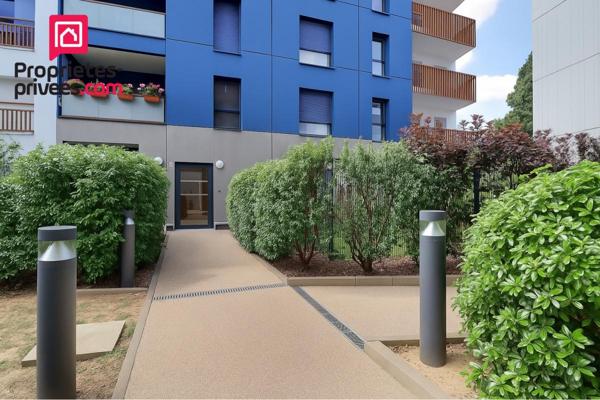 ? À vendre : Studio moderne avec jardin privatif en centre-ville .Bobigny (93000) Bobigny 1 pièce(s) 31 m2
