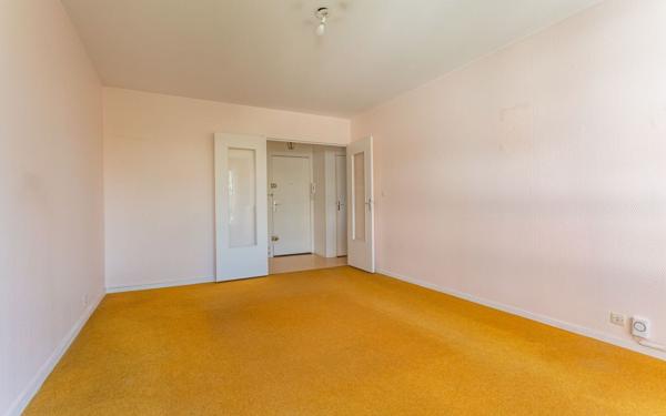 Appartement à vendre    2 pièces • 53,36 m2 Crosne