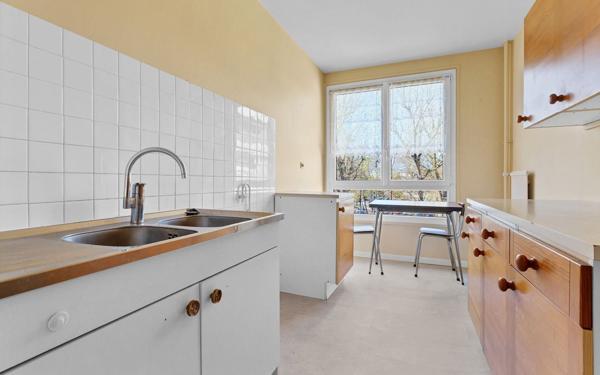 Appartement à vendre    2 pièces • 53,36 m2 Crosne