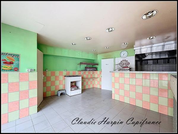 Dpt Deux Sèvres (79), à vendre PARTHENAY maison P6 - 118.11 m² - parcelle 97 m²