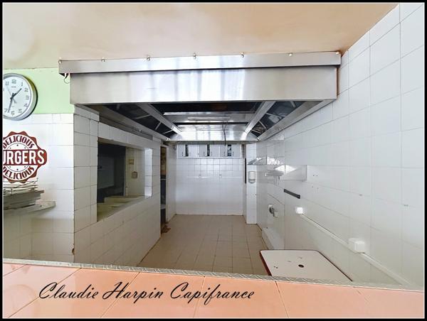 Dpt Deux Sèvres (79), à vendre PARTHENAY maison P6 - 118.11 m² - parcelle 97 m²