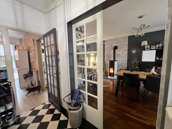 Maison 140 m² – HYPER CENTRE– Jardin, garage, dépendance
