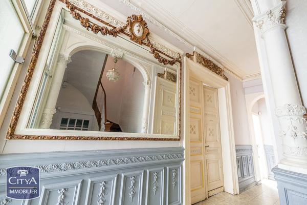 Maison à vendre 6 pièces 198m² Saint-Amand-les-Eaux (59230)