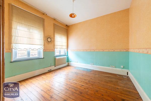 Maison à vendre 6 pièces 198m² Saint-Amand-les-Eaux (59230)