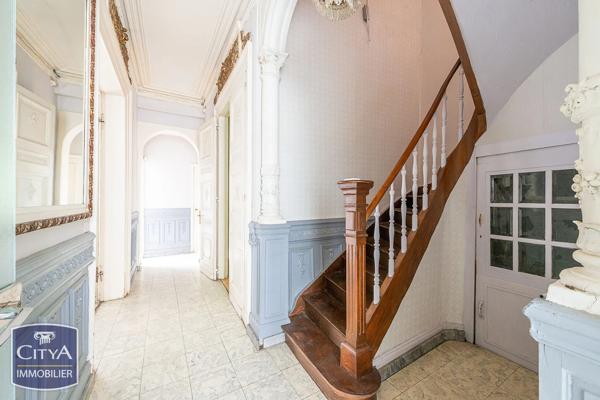 Maison à vendre 6 pièces 198m² Saint-Amand-les-Eaux (59230)