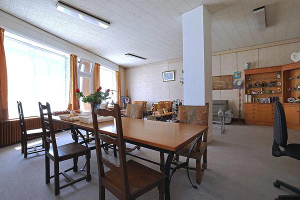 Idéal pour un commerce à THOIRETTE (39)