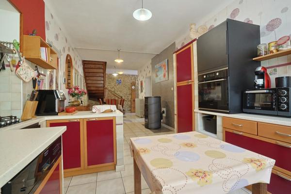 Idéal pour un commerce à THOIRETTE (39)