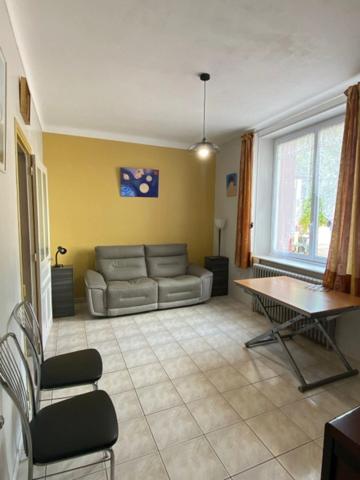 Idéal pour un commerce à THOIRETTE (39)