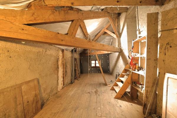 Idéal pour un commerce à THOIRETTE (39)