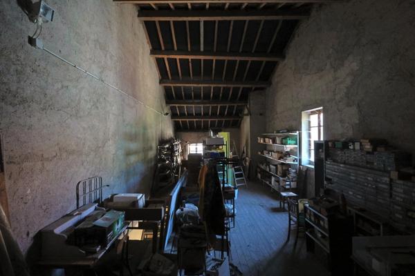 Idéal pour un commerce à THOIRETTE (39)