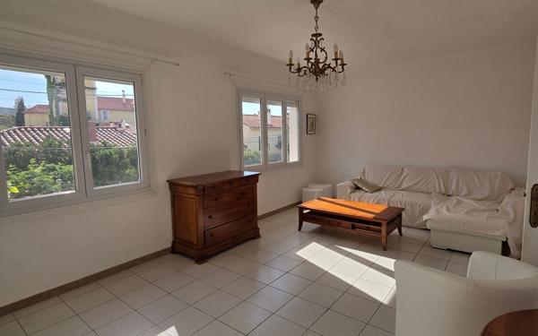 Maison à vendre    6 pièces •  Perpignan