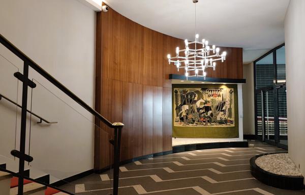 BRETEUIL (VIIe) - Appartement Luxe - 6e étage vue monuments