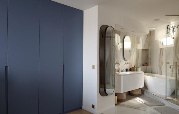 BRETEUIL (VIIe) - Appartement Luxe - 6e étage vue monuments