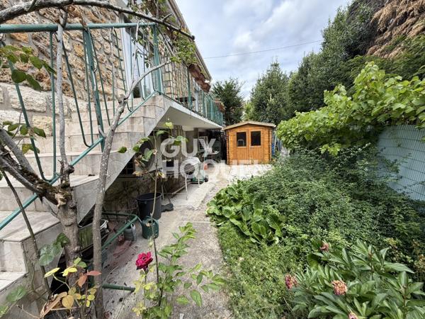 MAISON À VENDRE DE 5 PIÈCES DE 127,00 M²