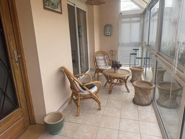 Maison d'environ 140 m² sur environ 1431 m² de terrain