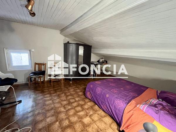 À vendre Maison 4 pièces 158 m² - Le Chambon-feugerolles 42500