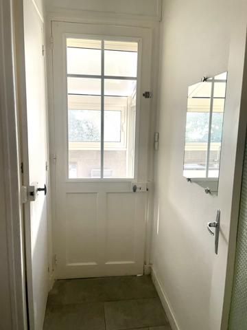 MAISON DE VILLE - 3 CHAMBRES - JARDIN