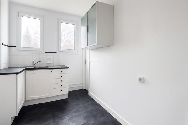 SEVRES CROIX BOSSET - Appartement 3 pièces €339 000 ** - Référence 595-S