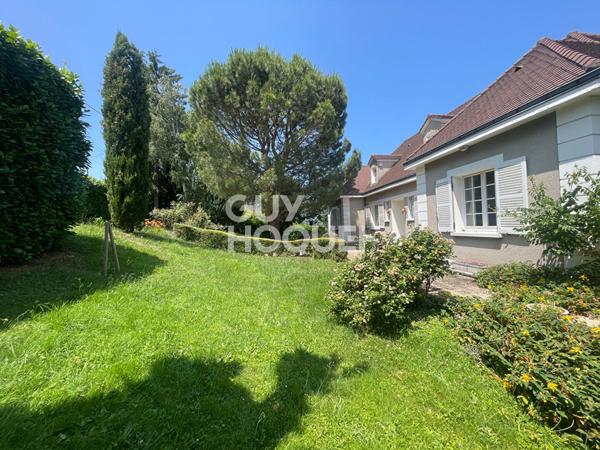 Chavanne ! Magnifique maison familiale avec vue