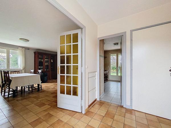 Villa Loriol Sur Drome 5 pièce(s) 102 m2, terrain 1141m², garage en SS