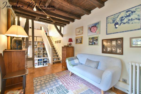 Propriété de 5 chambres comprenant Piscine et Cuisine d'été