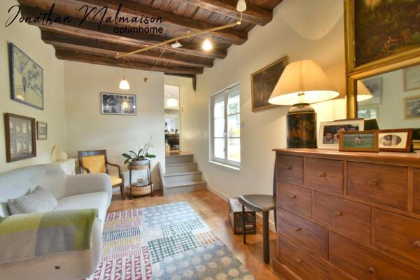 Propriété de 5 chambres comprenant Piscine et Cuisine d'été