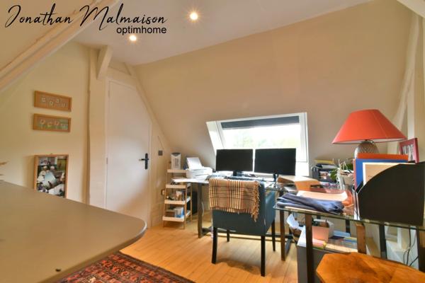 Propriété de 5 chambres comprenant Piscine et Cuisine d'été