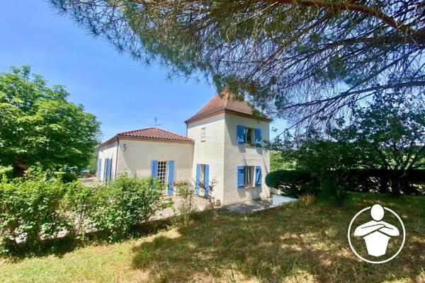Vente                                                      Maison
                        
                     7 pièces                      141 m2                     à Villeneuve-sur-Lot