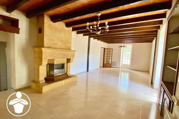 Vente                                                      Maison
                        
                     7 pièces                      141 m2                     à Villeneuve-sur-Lot