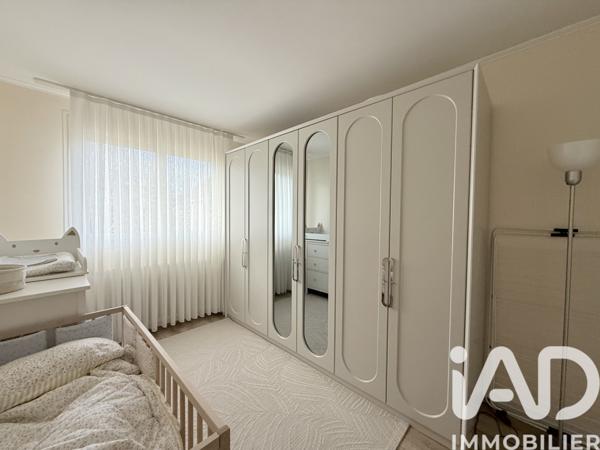 Appartement à vendre 5 pièces 82 m² Groslay