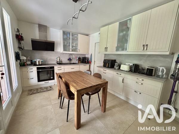 Location maison 8 pièces 148 m² Margency