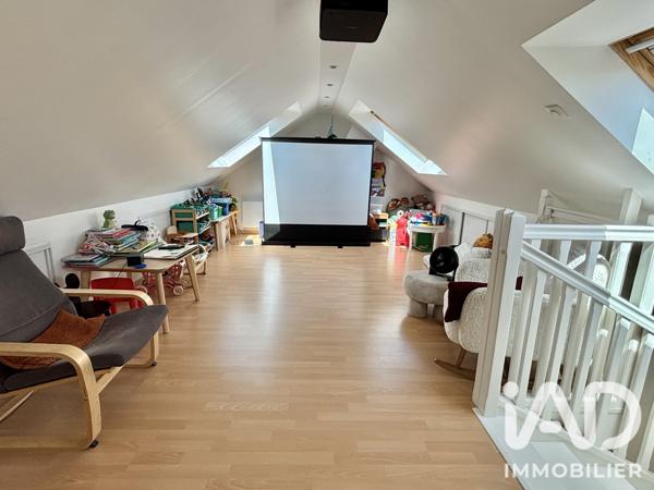 Location maison 8 pièces 148 m² Margency