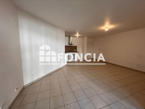 Location Appartement 4 pièces 72.93 m² - AVENUE GABRIEL BARBAROUX Le Luc 83340