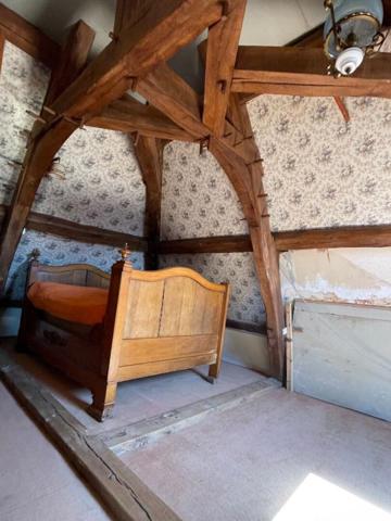 Maison familiale en coeur de bourg à 8kms de L' Aigle gare SNCF