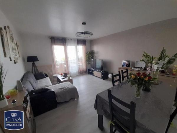 Appartement à louer 3 pièces 67.7m²