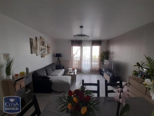 Appartement à louer 3 pièces 67.7m²