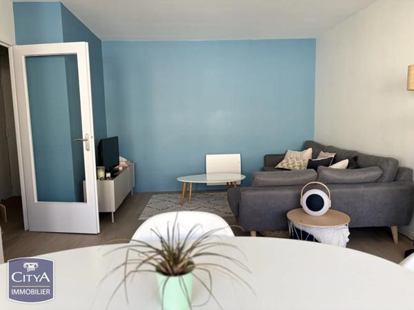 Appartement à vendre 4 pièces 82.3m² Poitiers (86000)