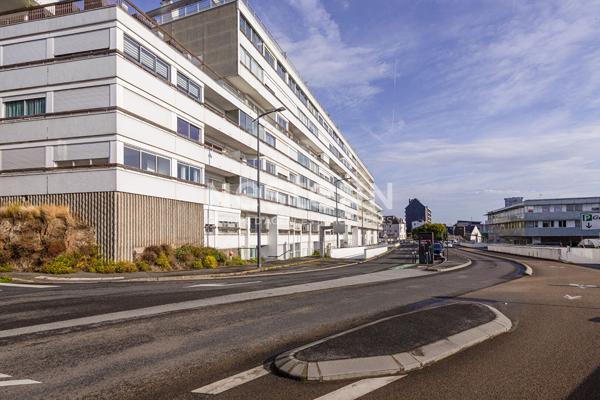 APPARTEMENT 2 CHAMBRES QUARTIER CLEMENCEAU AVEC GARAGE ET BALCONS