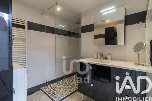 Maison à vendre 8 pièces 177 m² Issou