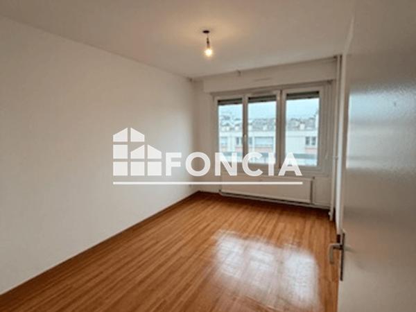 Location Appartement 3 pièces 64.23 m² - 159 AVENUE DE STRASBOURG Nancy 54000