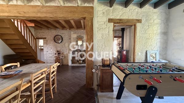 Maison Charentaise à vendre de 7 pièces de 185 m²