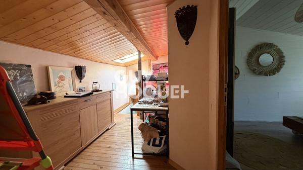 Maison Charentaise à vendre de 7 pièces de 185 m²