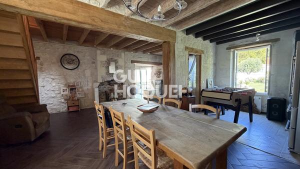 Maison Charentaise à vendre de 7 pièces de 185 m²