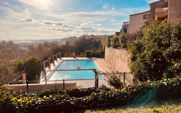 Appartement à vendre    2 pièces • 41,79 m2 Cagnes-sur-Mer