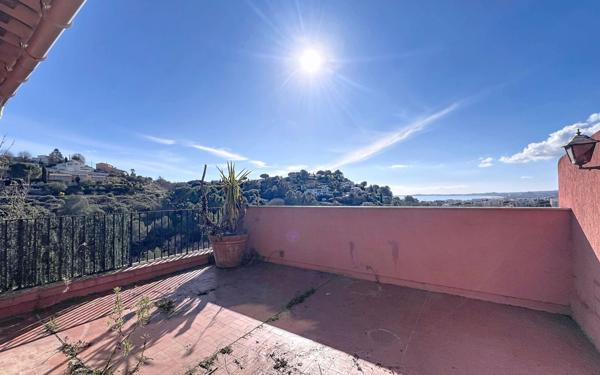 Appartement à vendre    2 pièces • 41,79 m2 Cagnes-sur-Mer